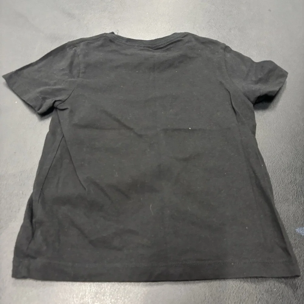 Old Navy Kids Snoop Dog Basketball T-shirt Black Size XS Short Sleeve‎